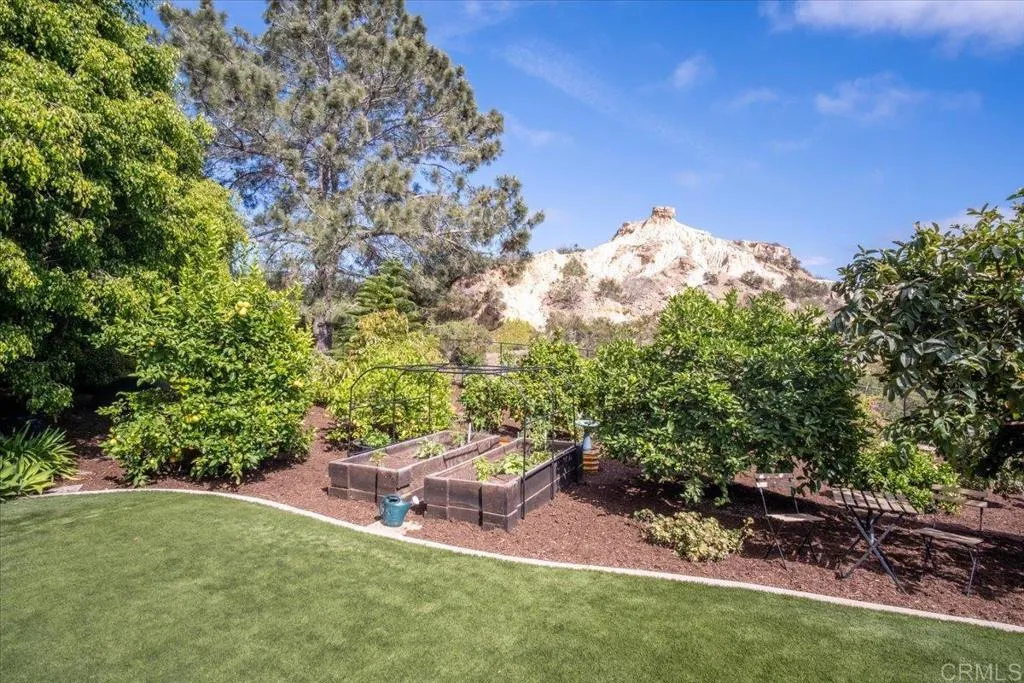 Additional image 98 of 734 Avocado Ct, Del Mar, CA 92014