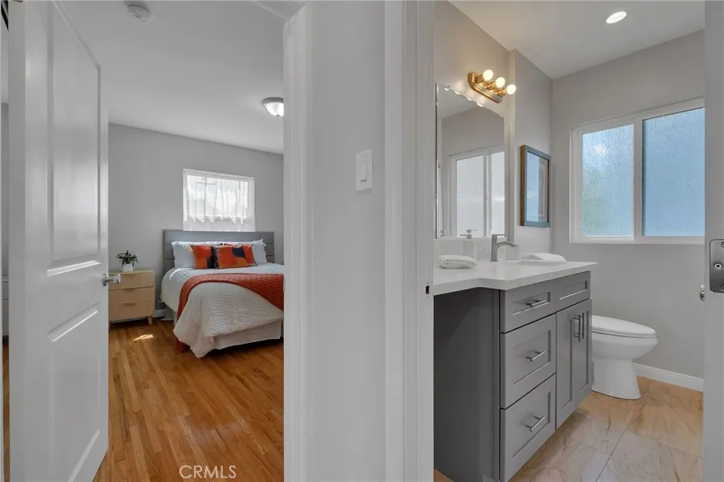 Additional image 60 of 3827 Lomina Ave, Long Beach, CA 90808