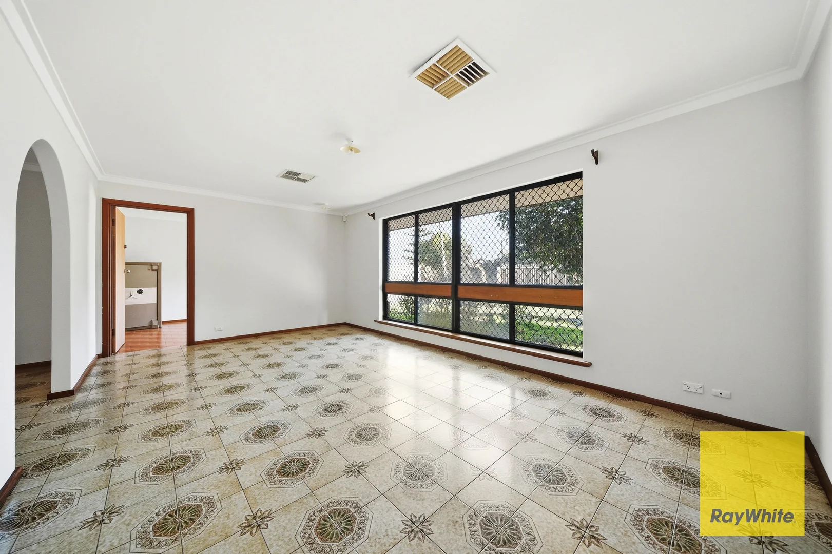 Additional image 2 of 480 Light Street, Dianella WA 6059