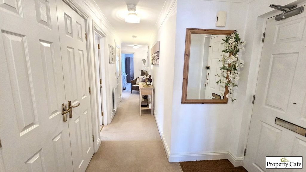 Additional image 3 of 3 bed flat for saleBedford Avenue, Bexhill-On-Sea TN40