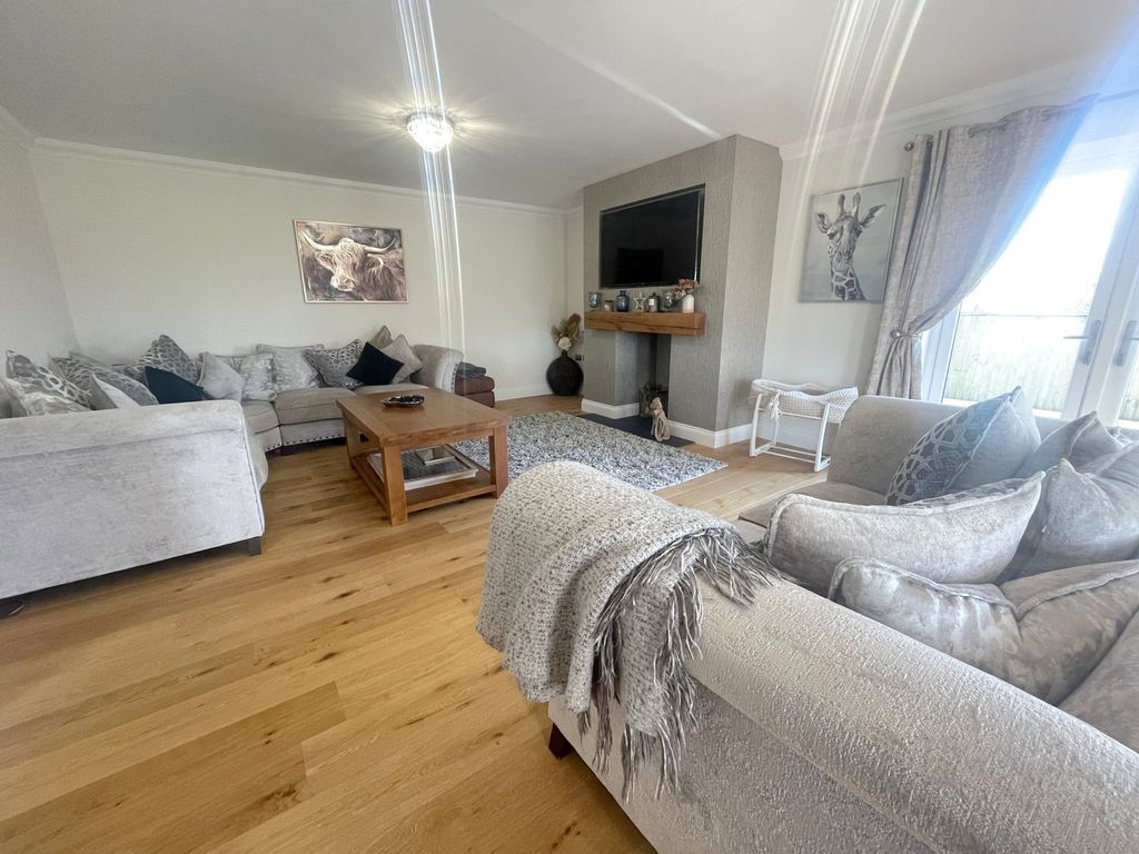 Additional image 4 of 4 bed farm for saleHeol Llanelli, Pontyates SA15