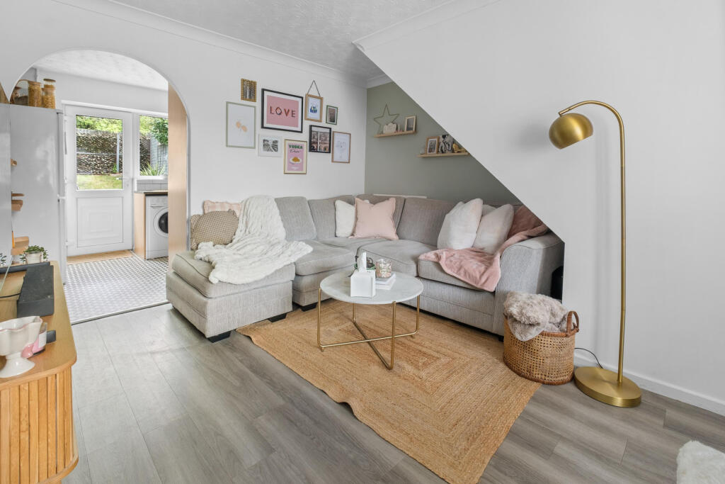 Additional image 3 of Shaftesbury Close, Bromsgrove B60 2RB
