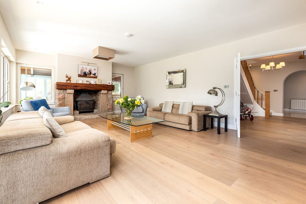 Additional image 4 of 5 bed detached house for saleLa Route De Noirmont, St Brelade JE3