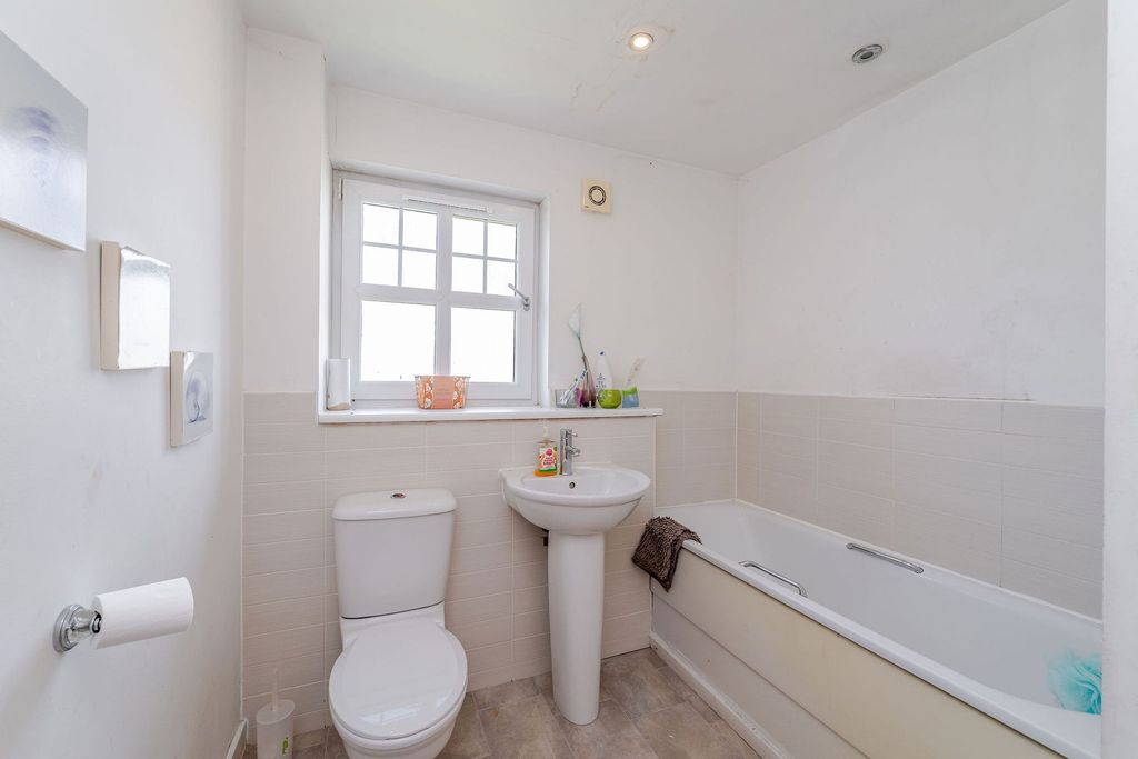 Additional image 28 of 6 bed town house for saleMosside Terrace, Bathgate EH48