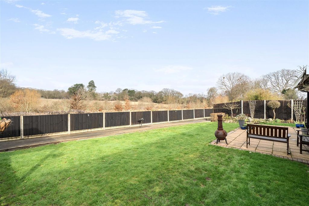 Additional image 5 of 3 bed detached bungalow for saleBushey Shaw, Ashtead KT21