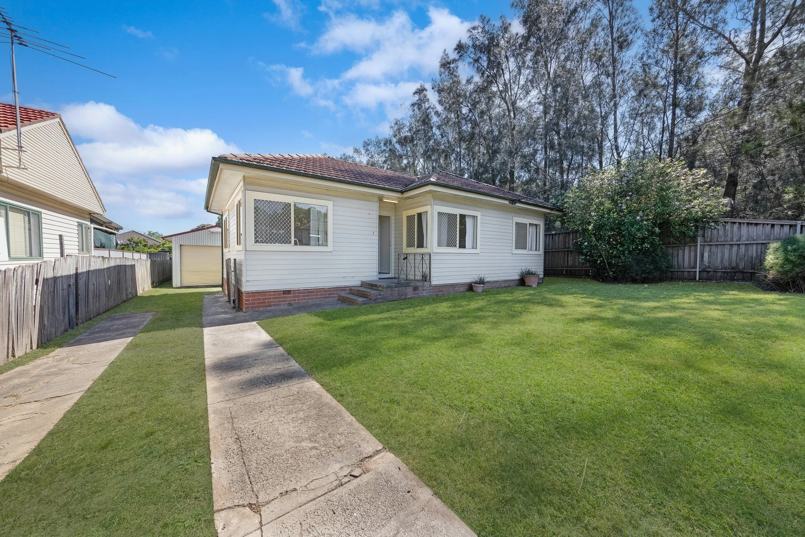 1 Pearson St, South Wentworthville NSW 2145