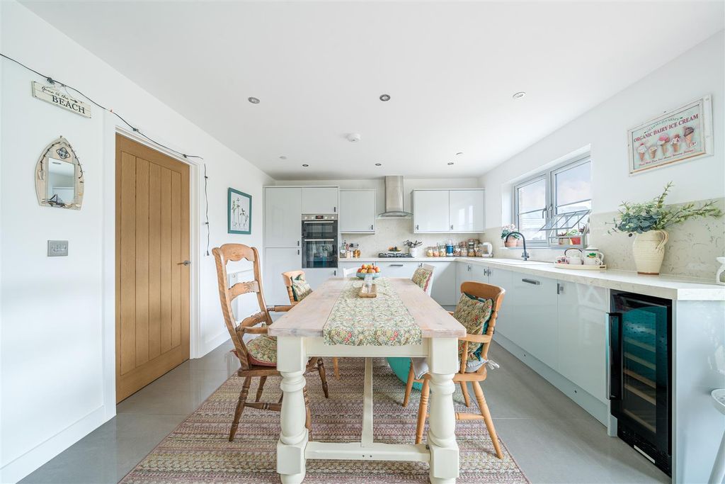 Additional image 20 of 3 bed detached bungalow for saleLlys Tirnant, Tycroes, Ammanford SA18