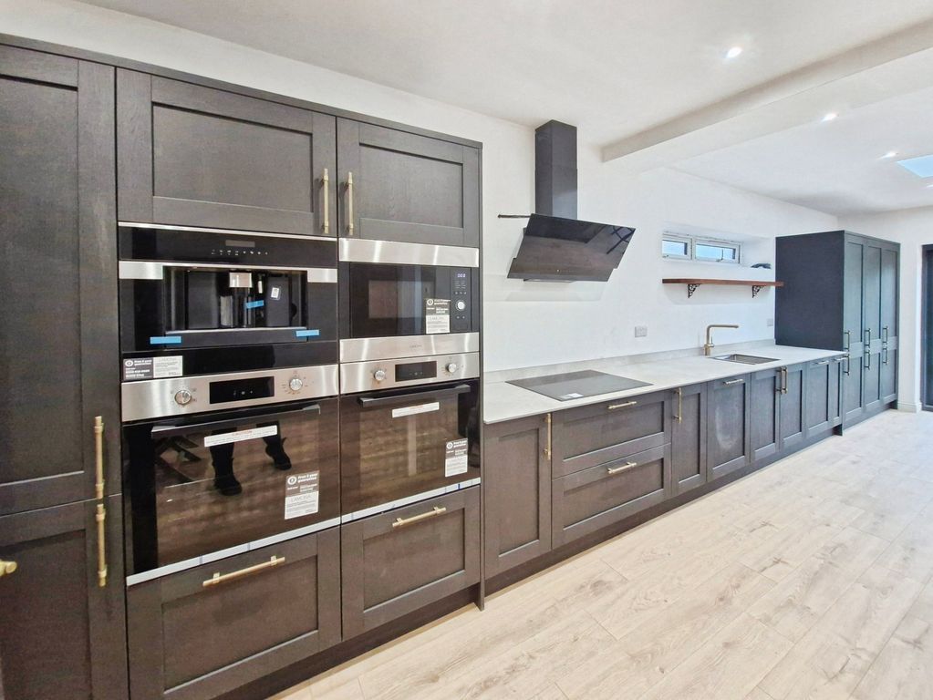 Additional image 9 of 5 bed detached house for saleVictoria Road, Beverley HU17