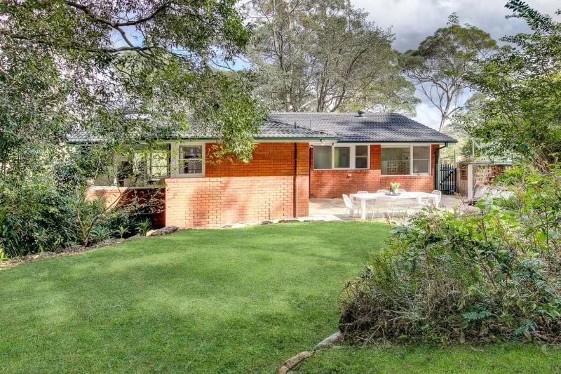 32 Denman St, Turramurra NSW 2074 photo 3