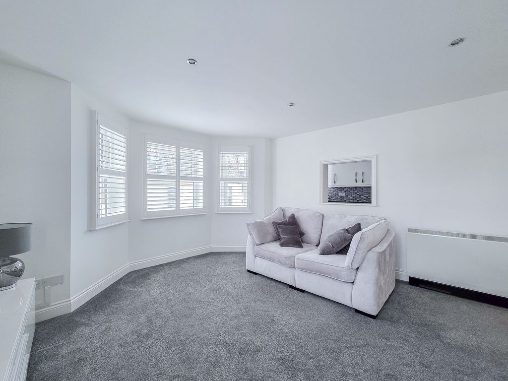 Additional image 7 of 2 bed flat for sale14 Alexandra House, St Helier JE2
