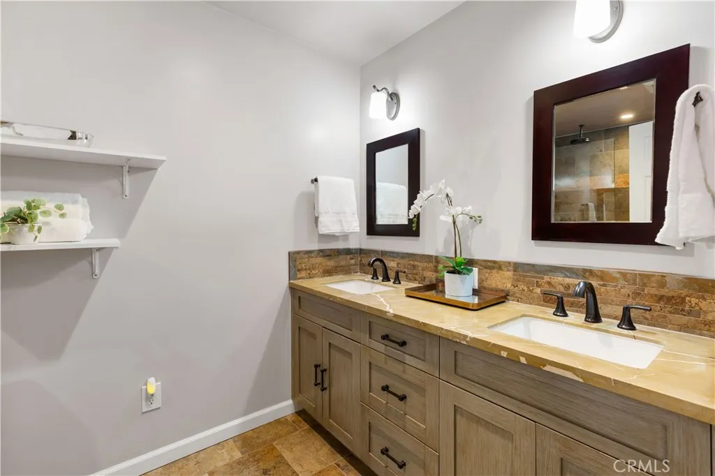 Additional image 18 of 2601 E 19th St Unit 4, Signal Hill, CA 90755