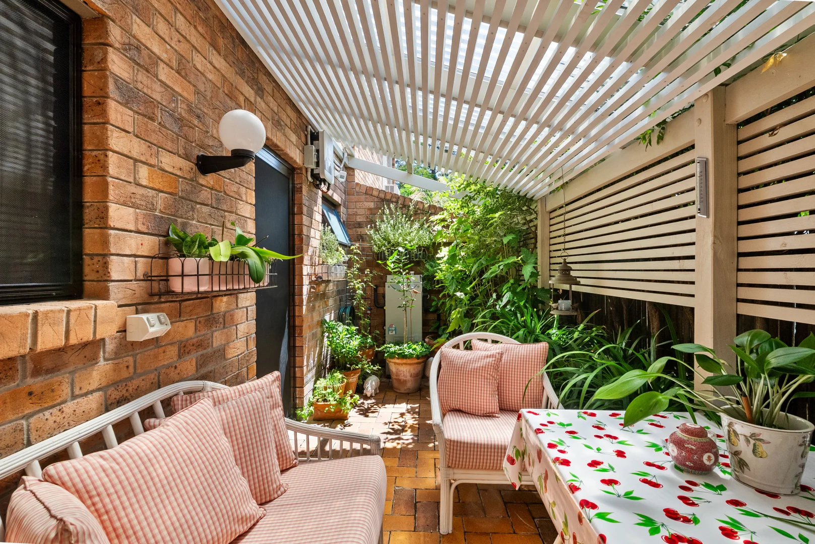 Additional image 14 of 2/69 Ascog Terrace, Toowong QLD 4066