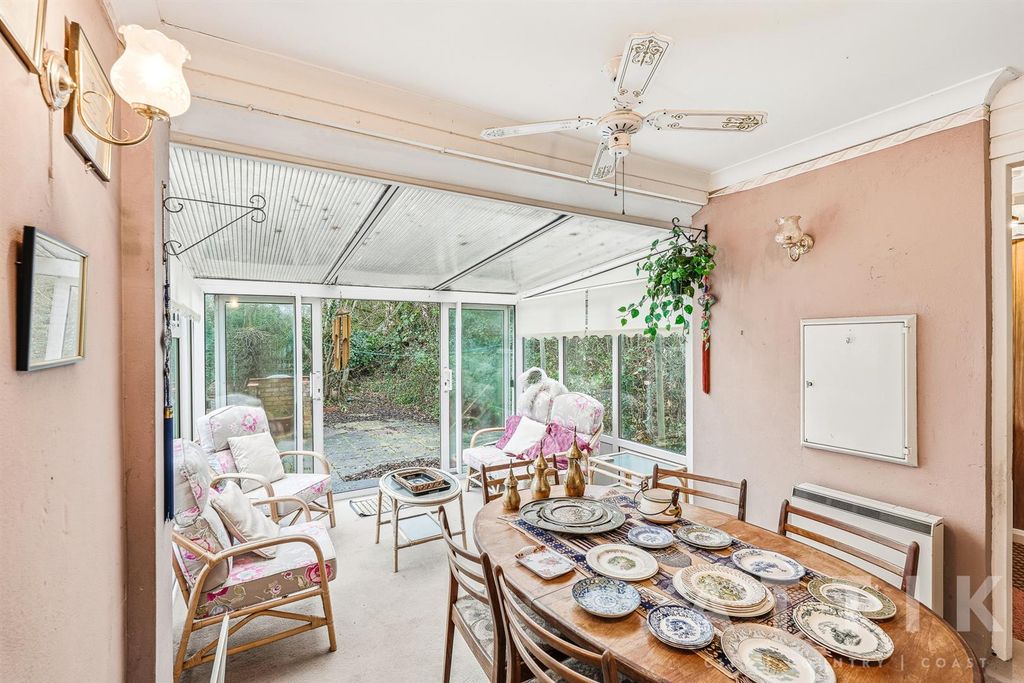 Additional image 4 of 5 bed detached bungalow for saleNorwich Road, Halesworth IP19