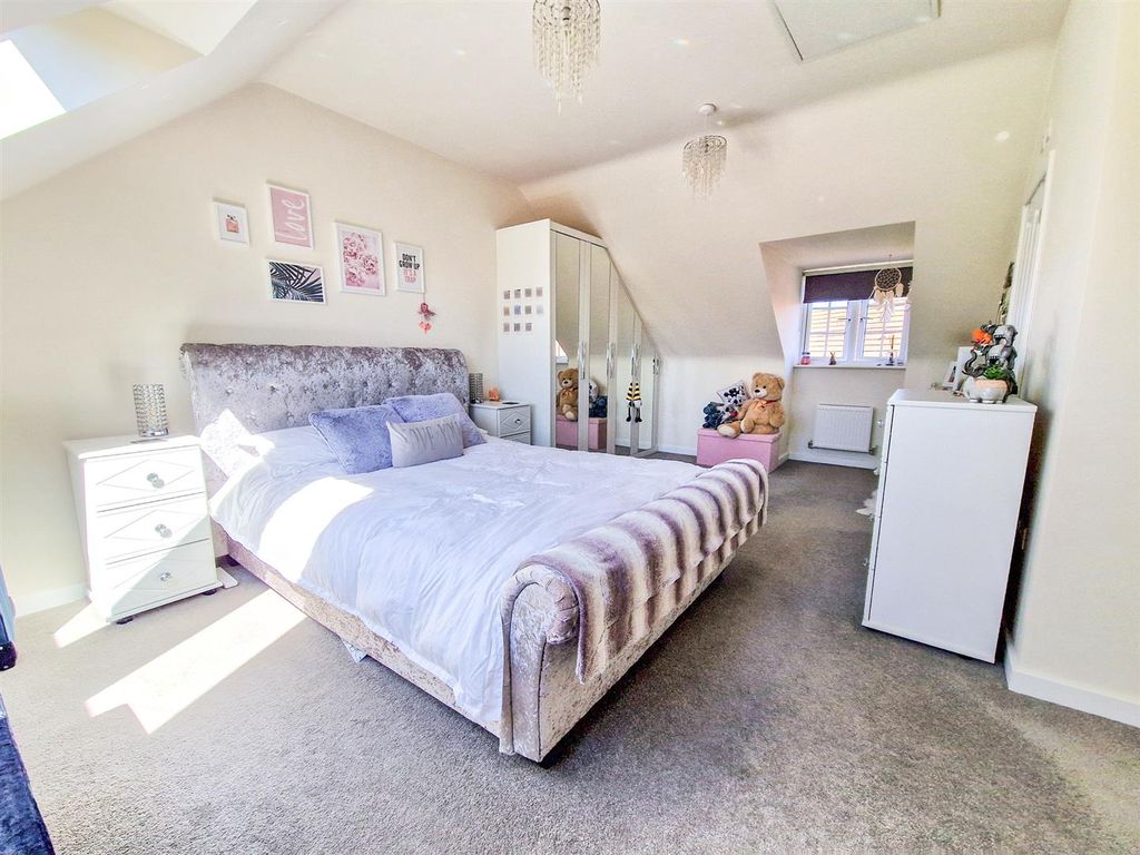 Additional image 19 of 3 bed semi-detached house for saleHovingham Drive, Great Denham, Bedford MK40