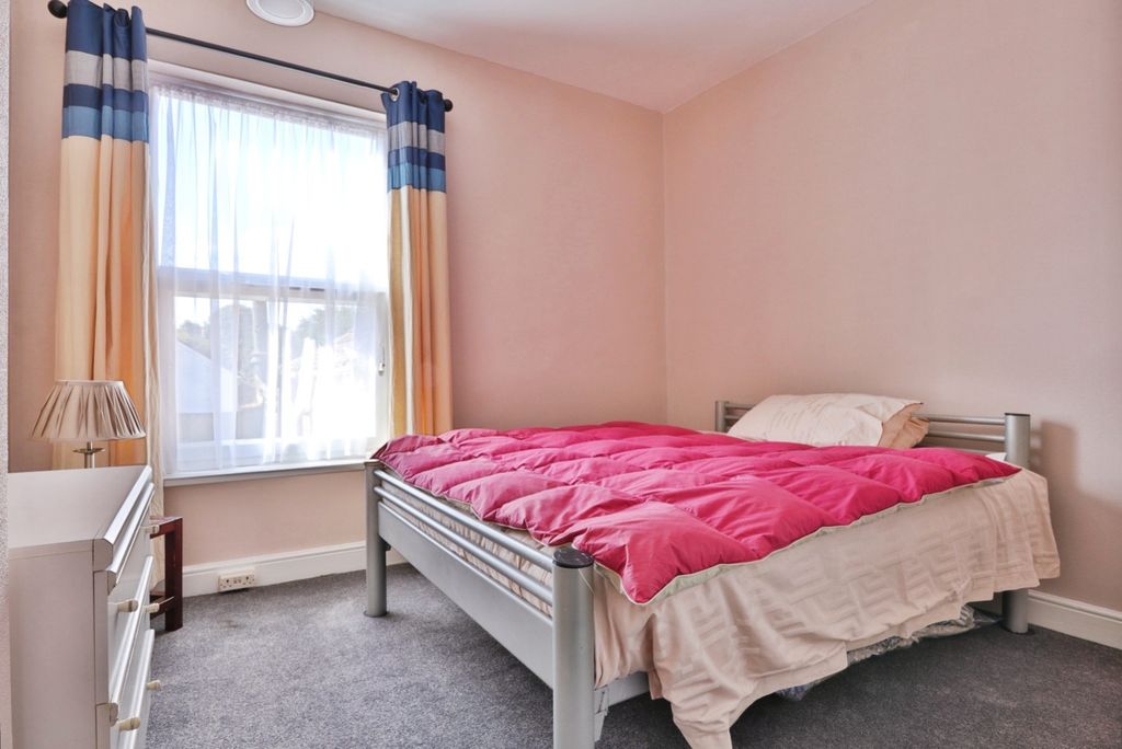 Additional image 9 of 3 bed semi-detached house for saleWest Acridge, Barton-Upon-Humber DN18
