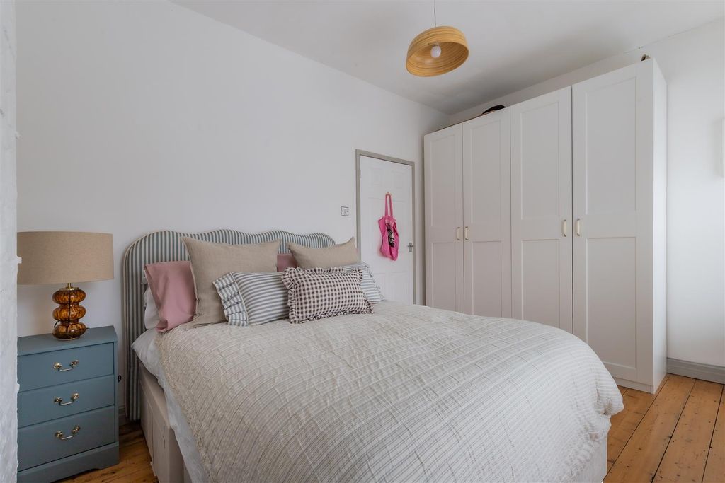 Additional image 10 of 2 bed property for saleDaisy Street, Canton, Cardiff CF5