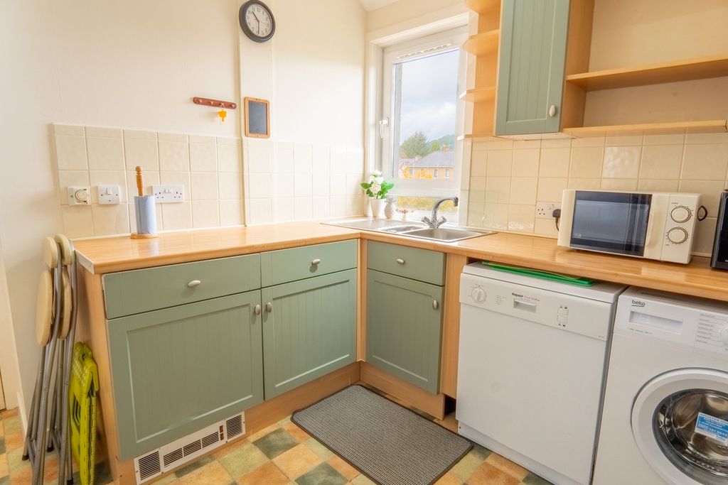 Additional image 9 of 2 bed flat for saleLochalsh Road, Inverness IV3