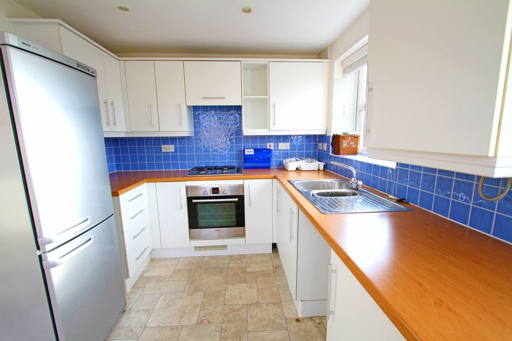 Additional image 2 of 2 bed flat for saleClarkes Court, Banbury OX16