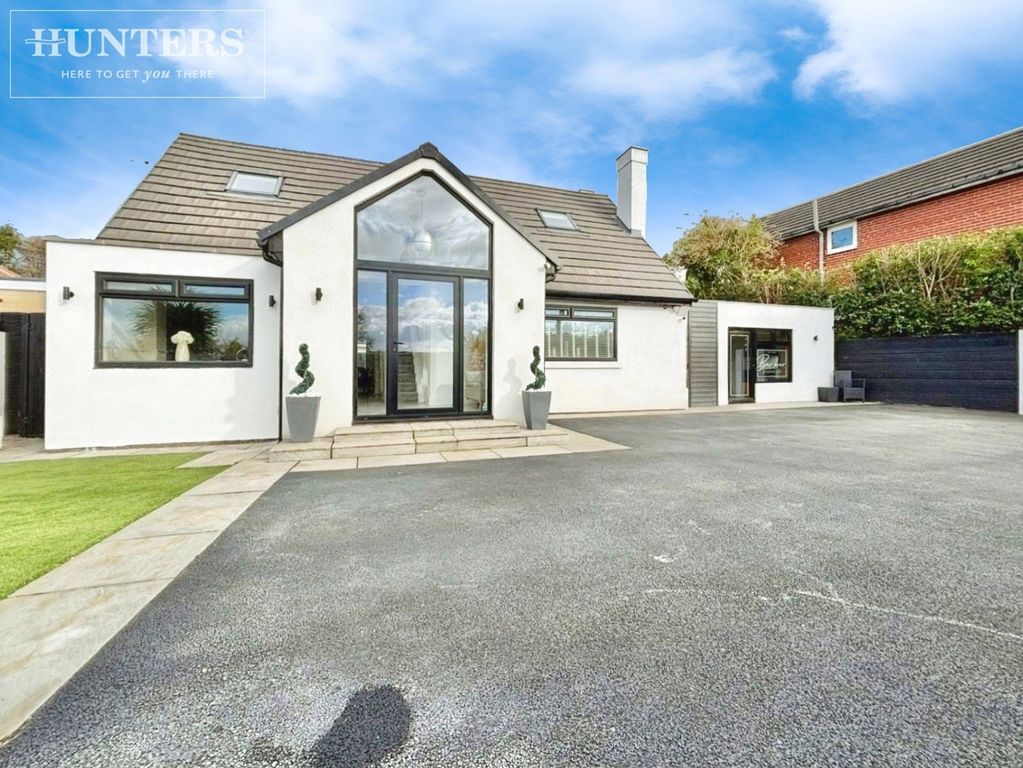 3 bed detached house for saleRotherham Road, Barnsley, South Yorkshire S71