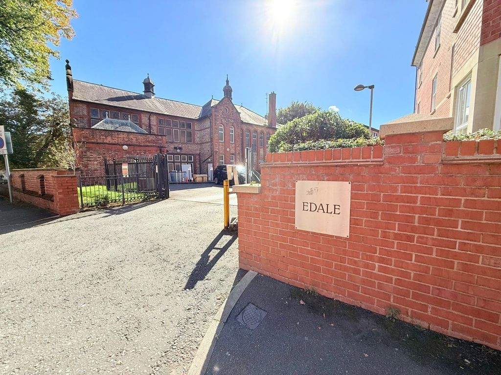 Additional image 17 of 2 bed flat for saleGroby Road, Altrincham WA14