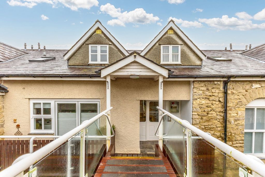 Additional image 18 of 2 bed flat for sale19 High Fellside, Kendal LA9