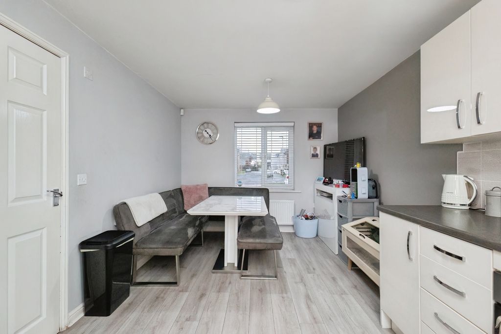 Additional image 5 of 4 bed detached house for saleBaron Avenue, Ashton-Under-Lyne, Greater Manchester OL6