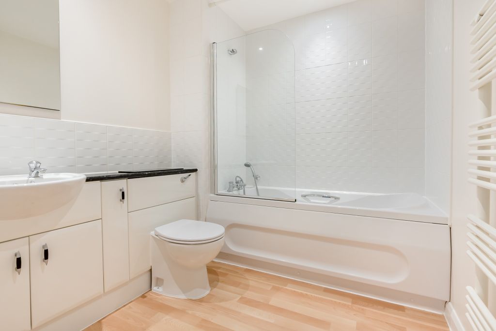 Additional image 9 of 2 bed flat for saleWhielden Street, Amersham HP7