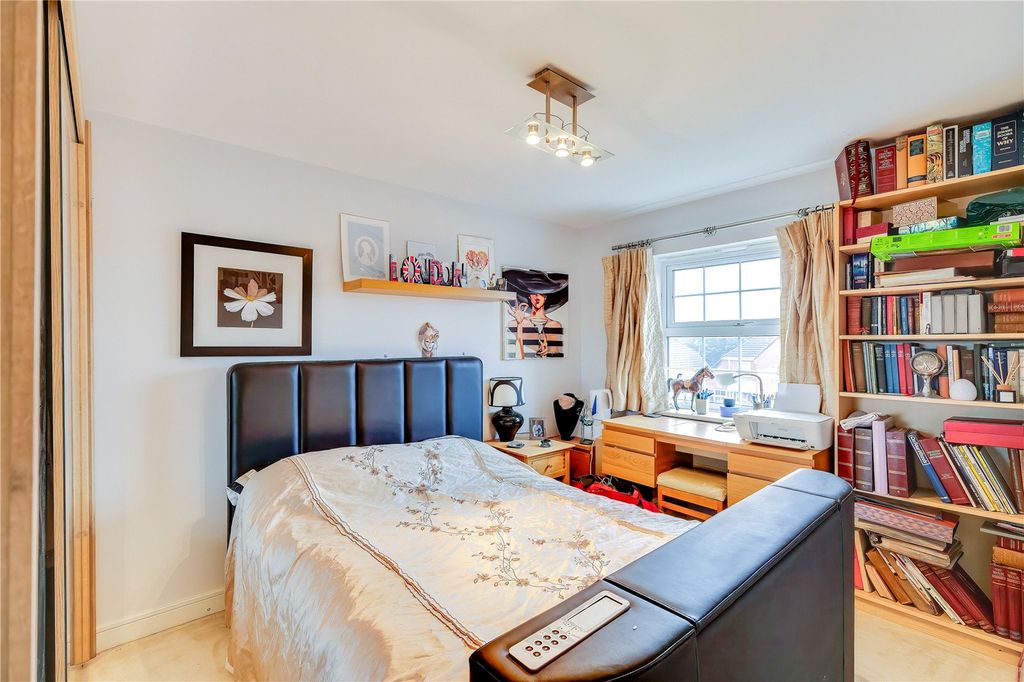 Additional image 17 of 4 bed end terrace house for saleCambrian Grove, Marshfield, Cardiff CF3