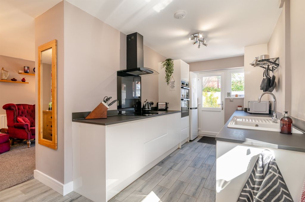 Additional image 8 of 2 bed bungalow for saleSunnyvale, Raglan, Usk, Monmouthshire NP15