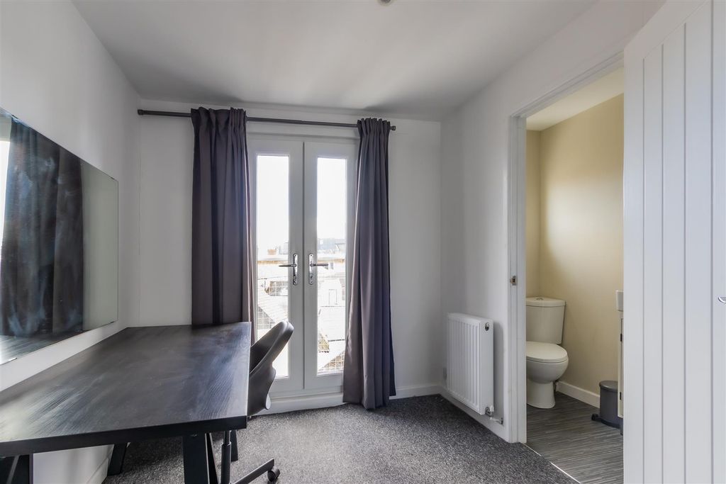 Additional image 17 of 4 bed property for saleLower Cathedral Road, Riverside, Cardiff CF11