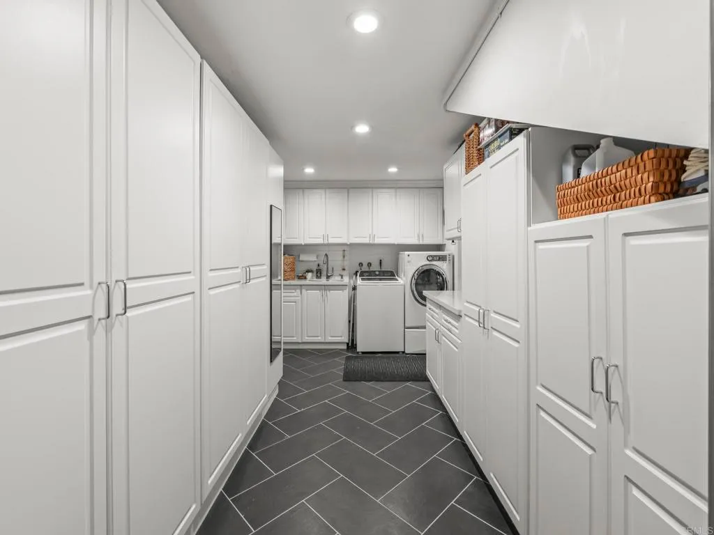 365 Shore View Lane, Encinitas, CA 92024
