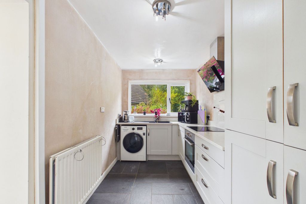 2 bed cottage for saleThe Square, Calderbridge CA20 photo 5