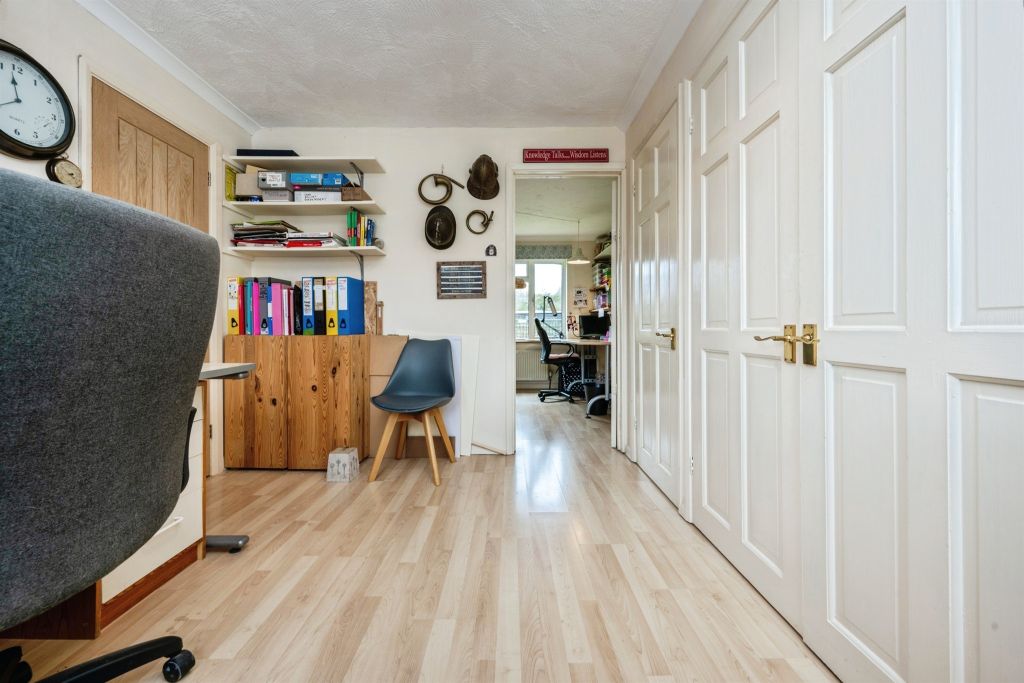 Additional image 15 of 4 bed detached house for saleBrook End, Weston Turville, Aylesbury HP22