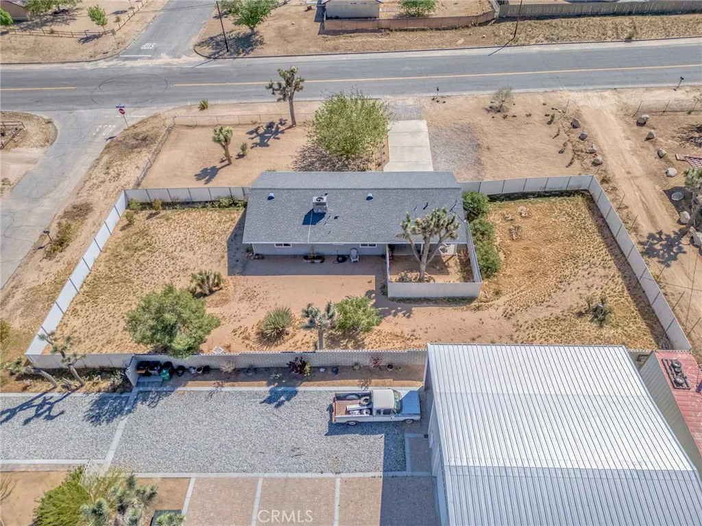 Additional image 40 of 58780 Buena Vista Dr, Yucca Valley, CA 92284