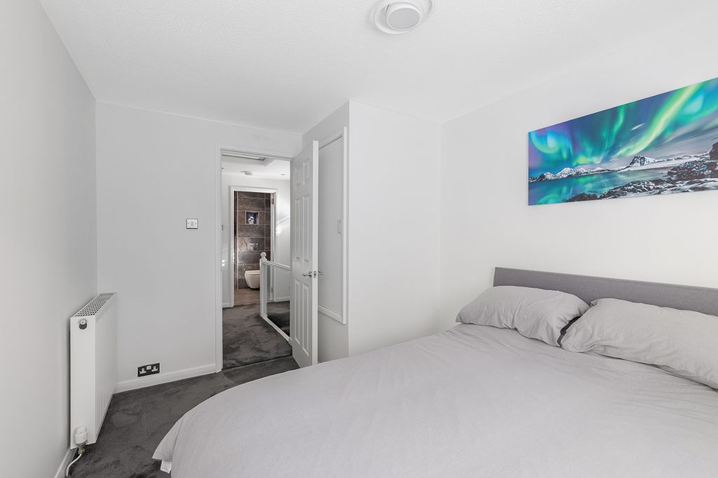 Additional image 15 of 3 bed detached house for sale18 Baberton Mains Wood, Edinburgh EH14