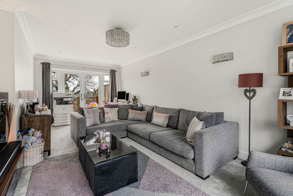 Additional image 8 of 3 bed detached house for saleUpper Hall Park, Berkhamsted, Berkhamsted HP4