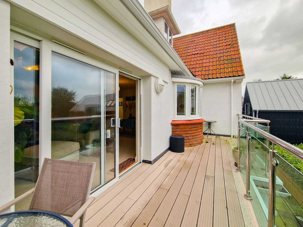Additional image 24 of 3 bed flat for sale4 Cartref Apartments, St Saviour JE2