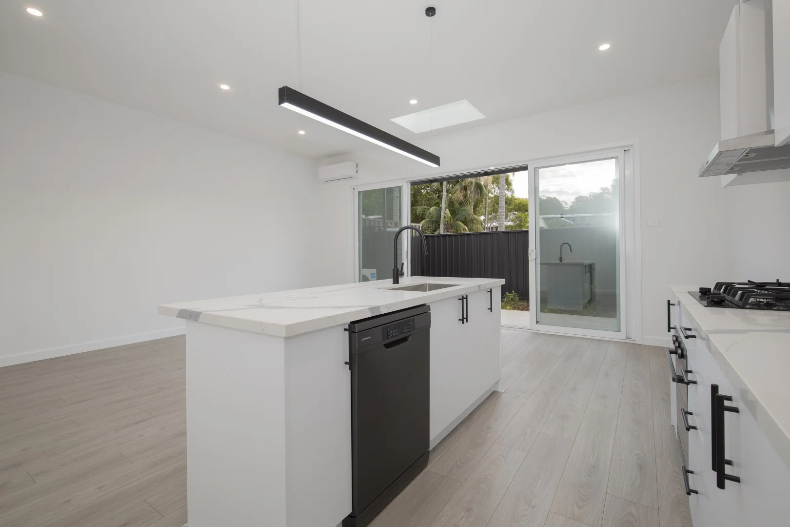 Additional image 3 of 4/41 Wilsons Road, Mount Hutton NSW 2290