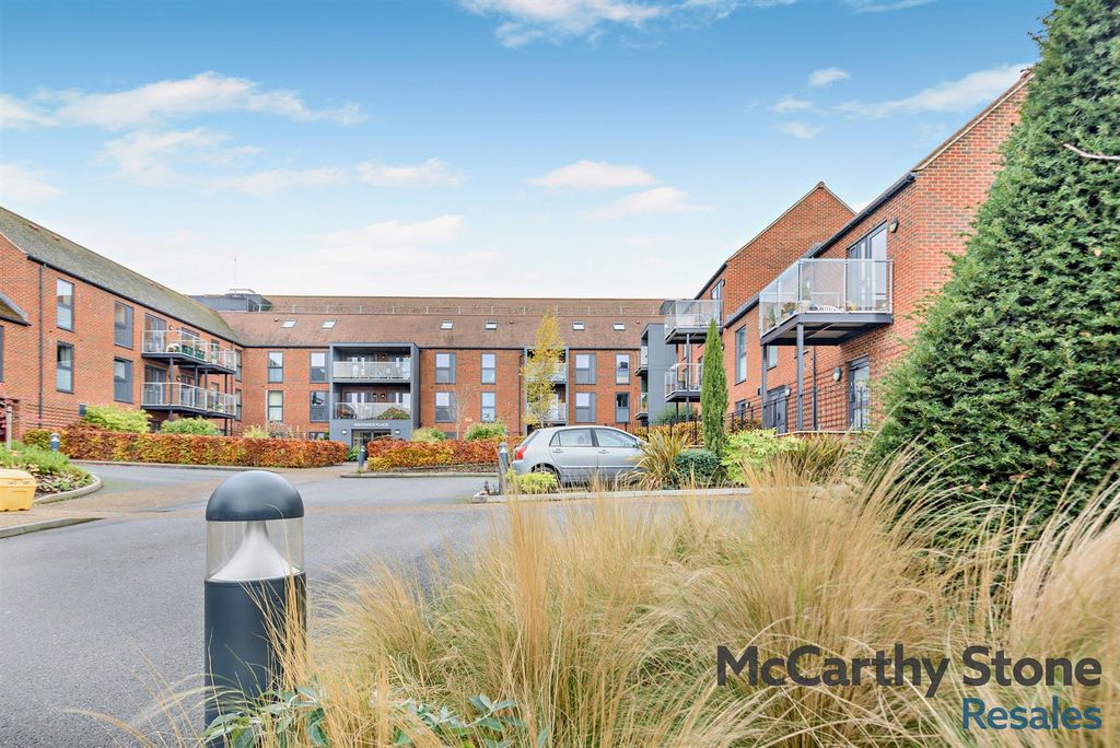 Additional image 14 of 1 bed flat for saleWayfarer Place, The Dean, Alresford SO24