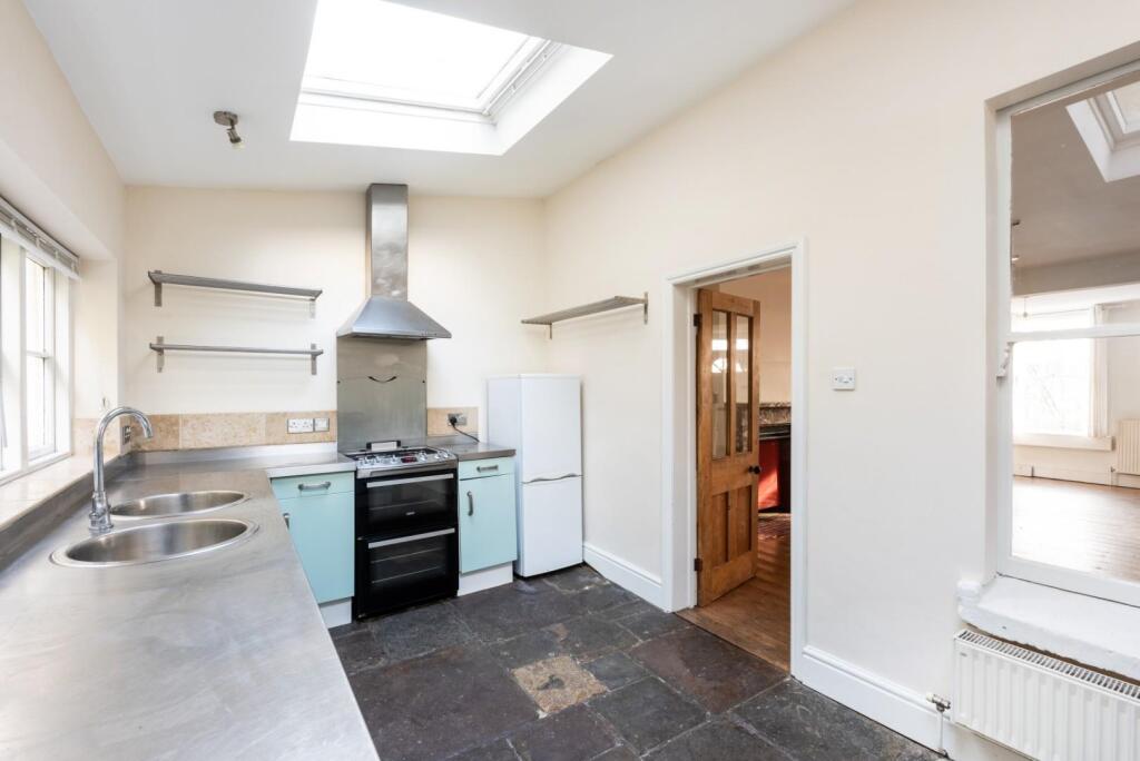 Additional image 6 of Perfect View, Bath