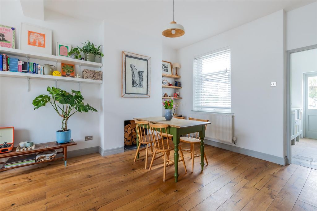 Additional image 8 of 2 bed property for saleDaisy Street, Canton, Cardiff CF5