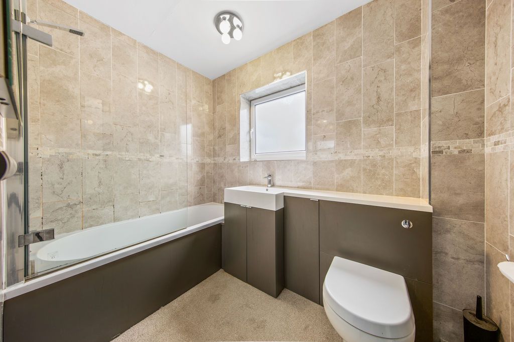Additional image 15 of 2 bed flat for saleStand Road, Newbold, Chesterfield S41