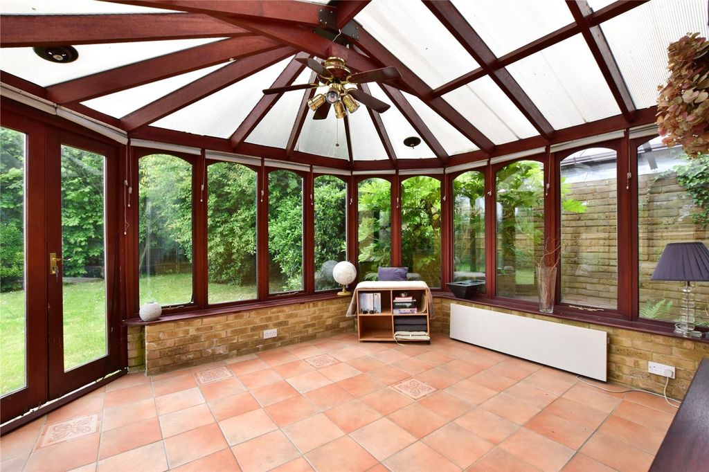 Additional image 13 of 4 bed semi-detached house for saleDairy Way, Abbots Langley WD5
