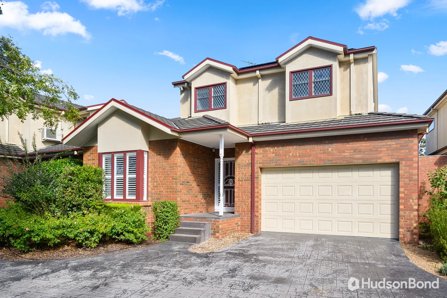 2/7 Sharon Street, Doncaster VIC 3108