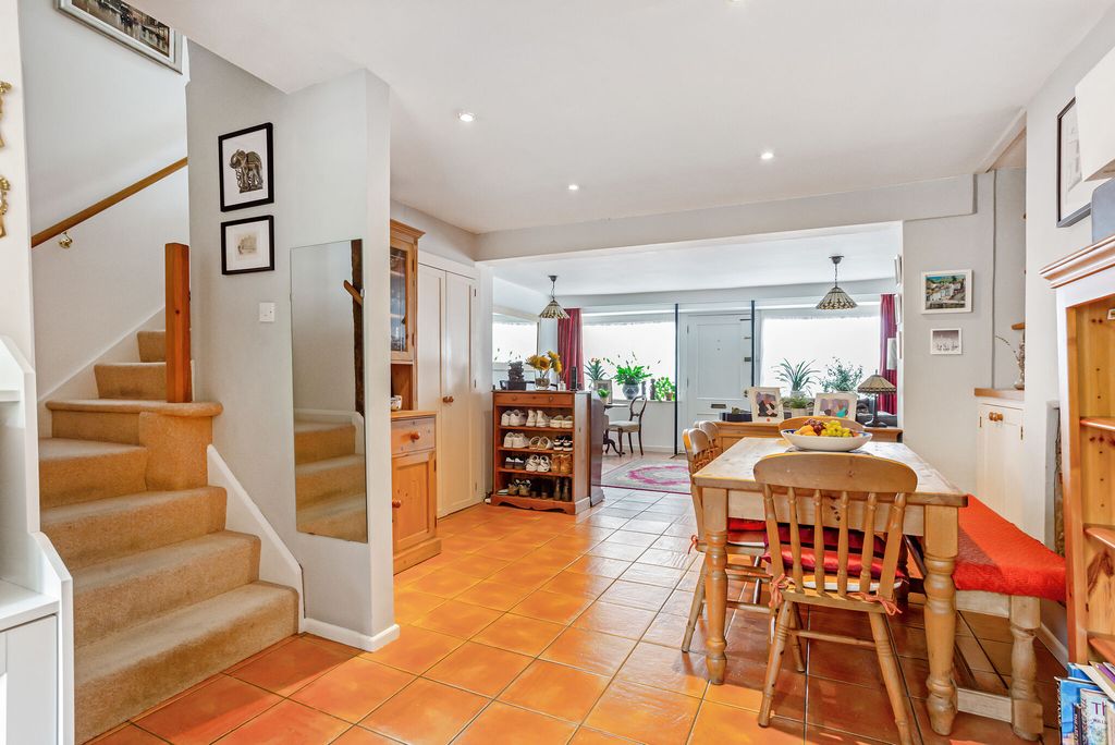 Additional image 6 of 4 bed terraced house for saleEast Street, Alresford SO24