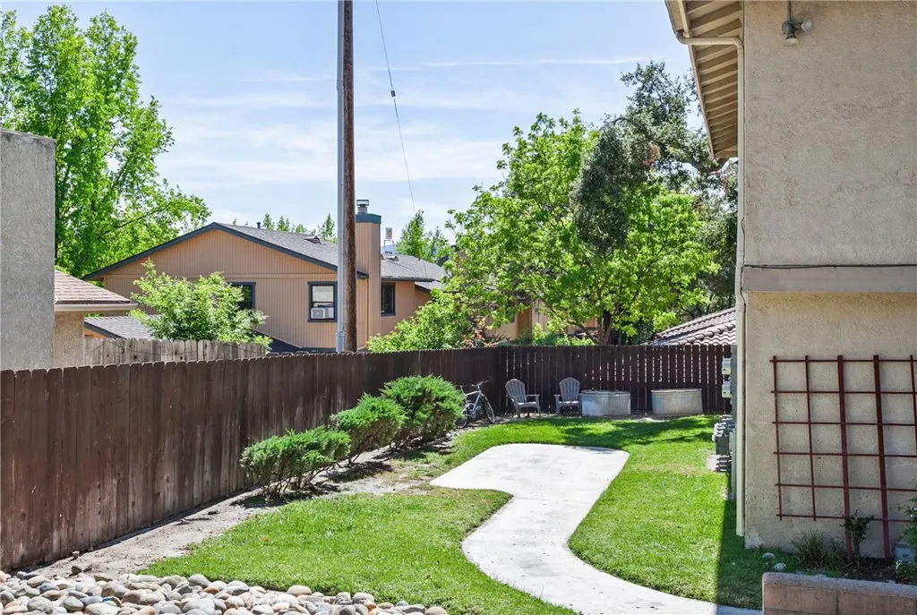 Additional image 5 of 9780 Las Lomas Ave Unit 9, Atascadero, CA 93422