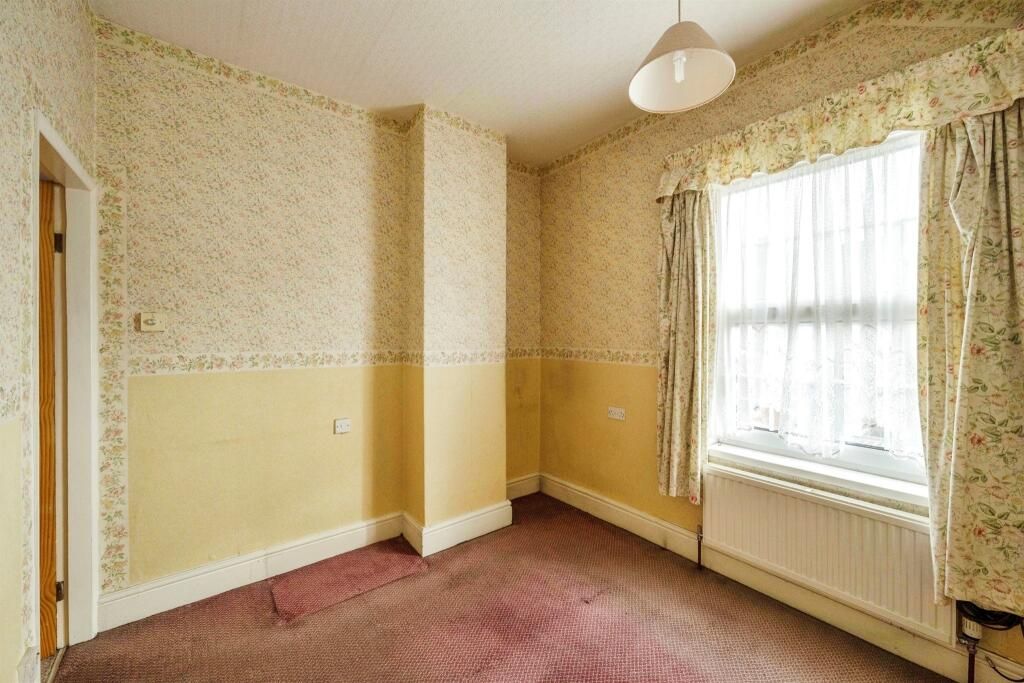 Additional image 8 of 4 bed end terrace house for saleRainton Road, Doncaster DN1