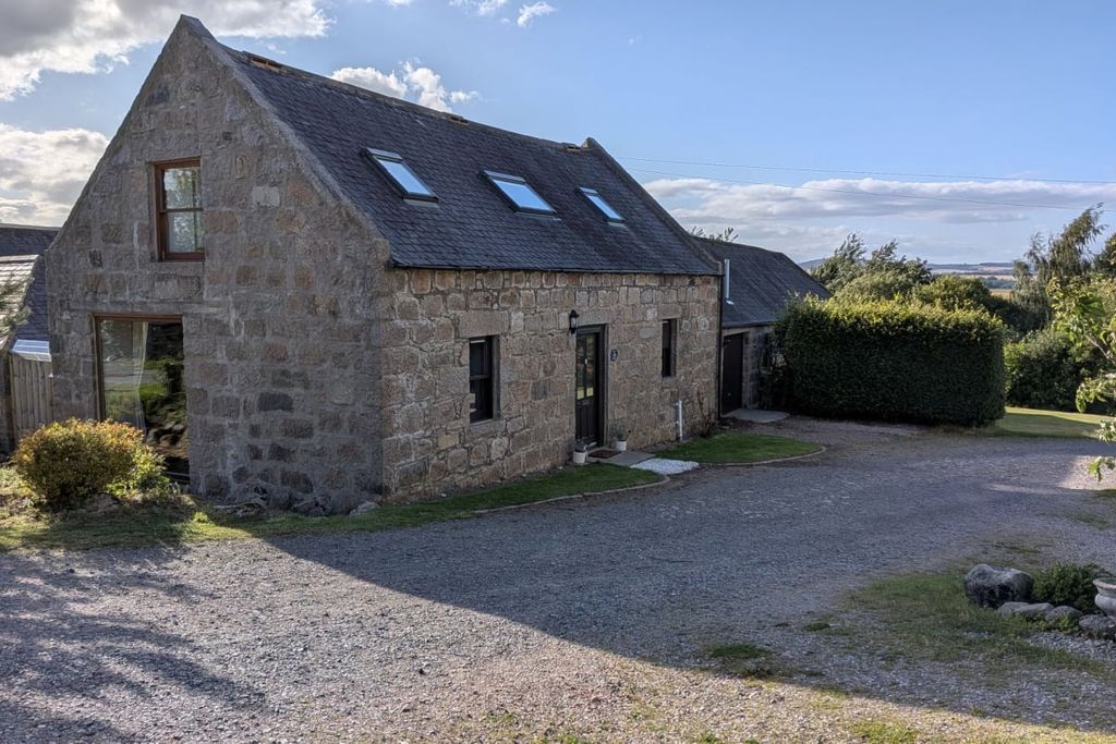 3 bed detached house for saleNorth Coldstream, Drumoak, Banchory AB31