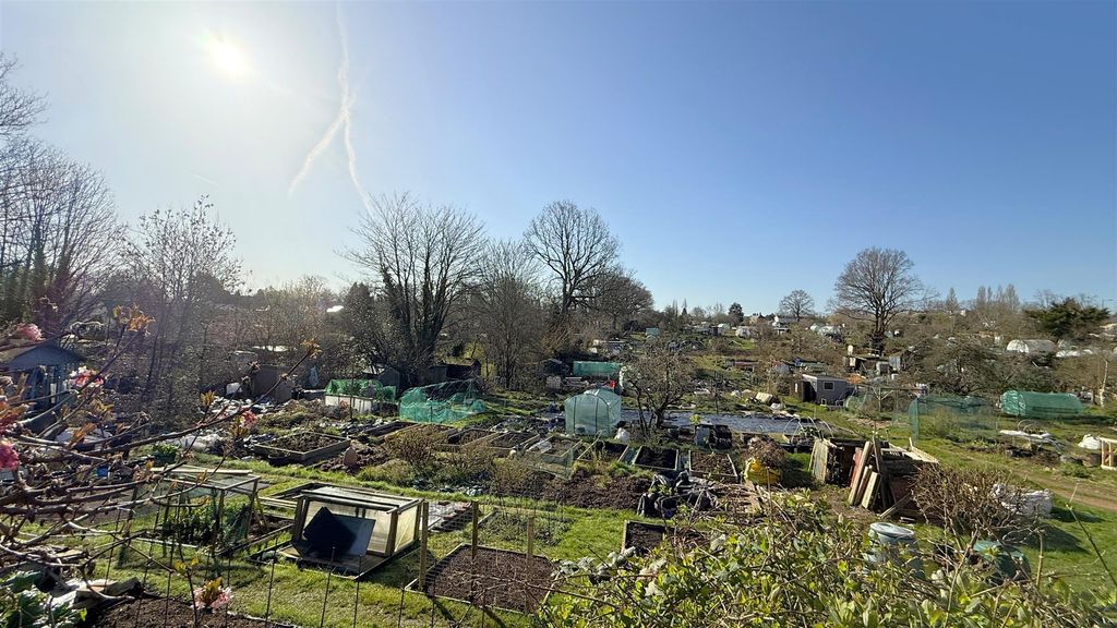 Additional image 24 of 4 bed terraced house for saleBeaumont Road, Bournville, Birmingham B30