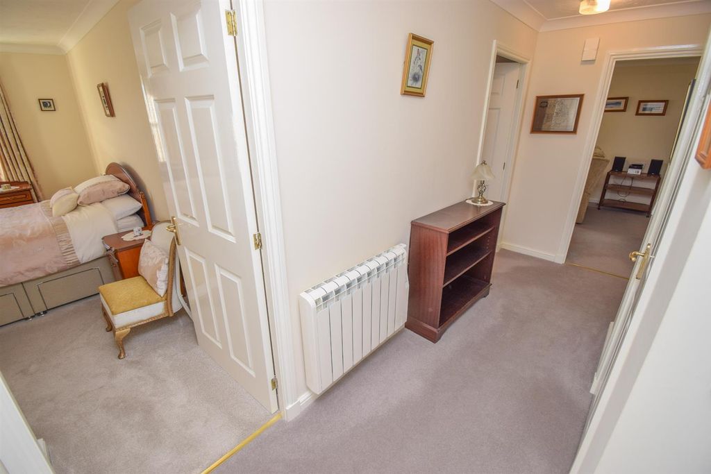 Additional image 3 of 2 bed flat for saleFlat 62, Clachnaharry Court, Inverness IV3